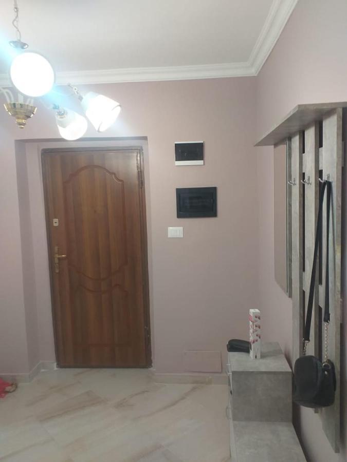 Gesapartment Tiranë Luaran gambar